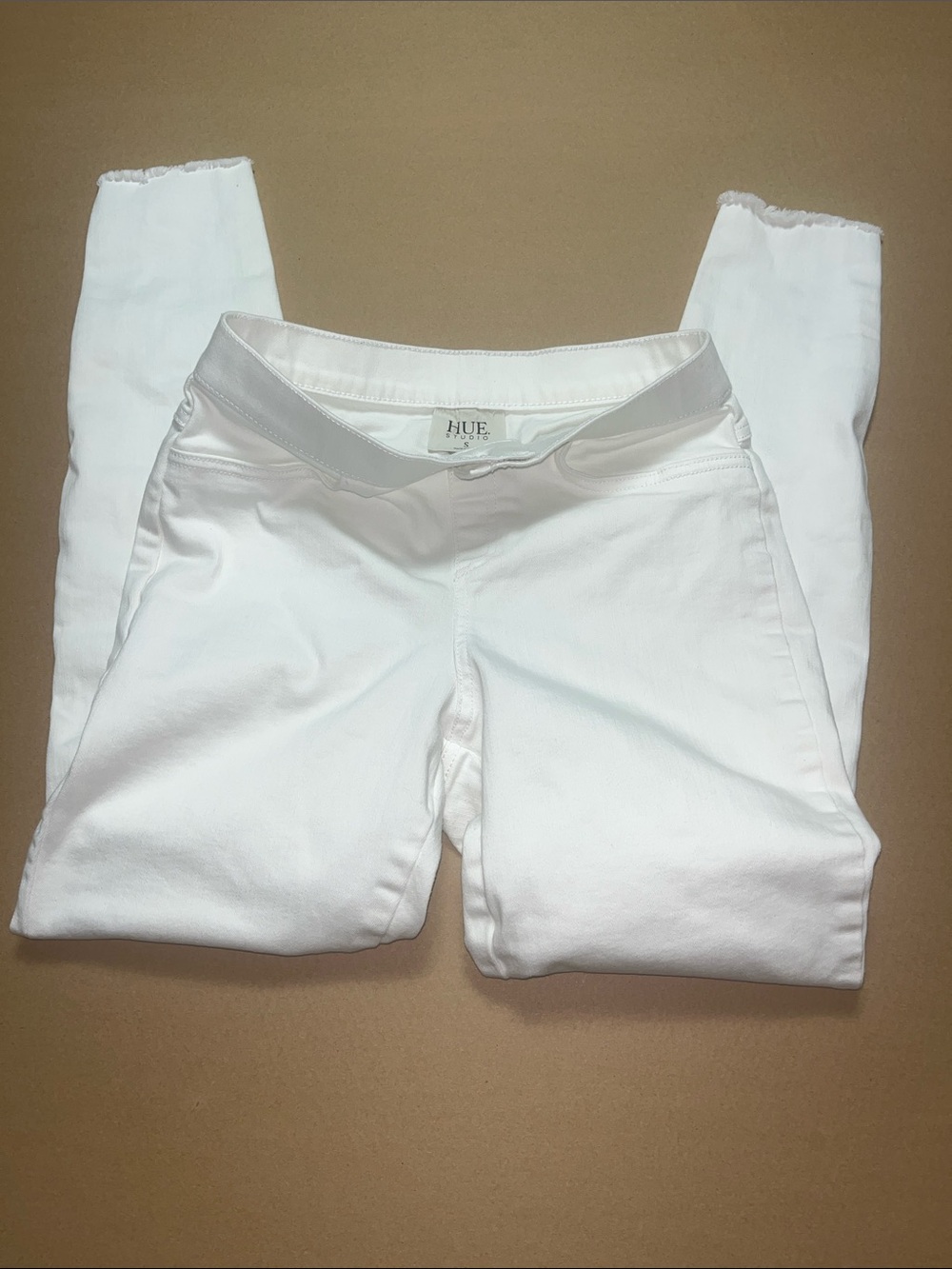 HUE White Women's Skinny Stretch Jeans